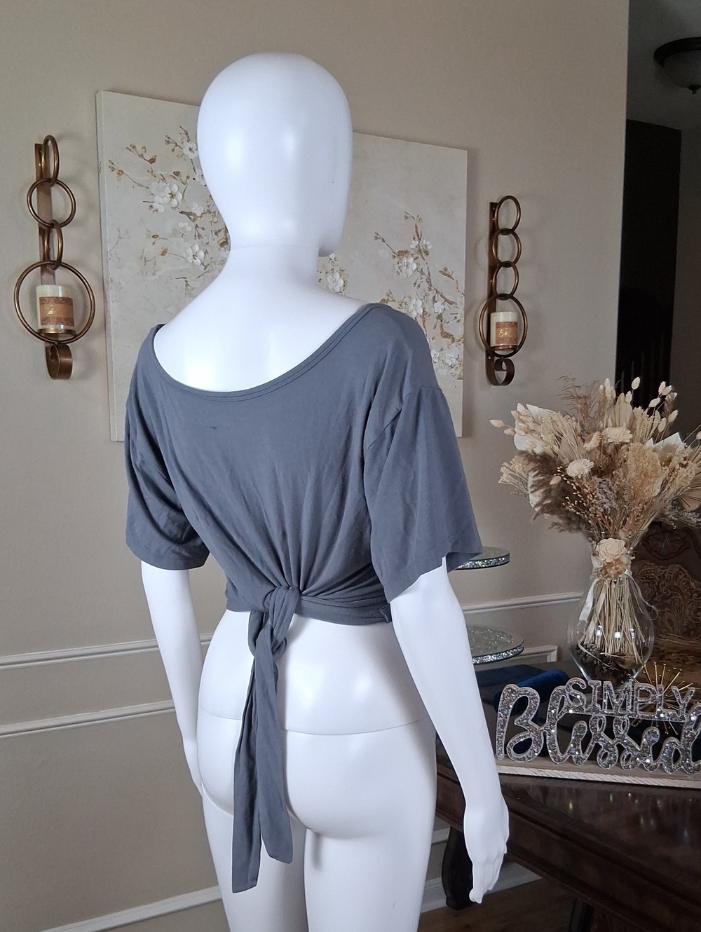 Victoria's Secret Women’s Gray Twist-Front Crop Top Short Sleeves Medium - Picture 8 of 16